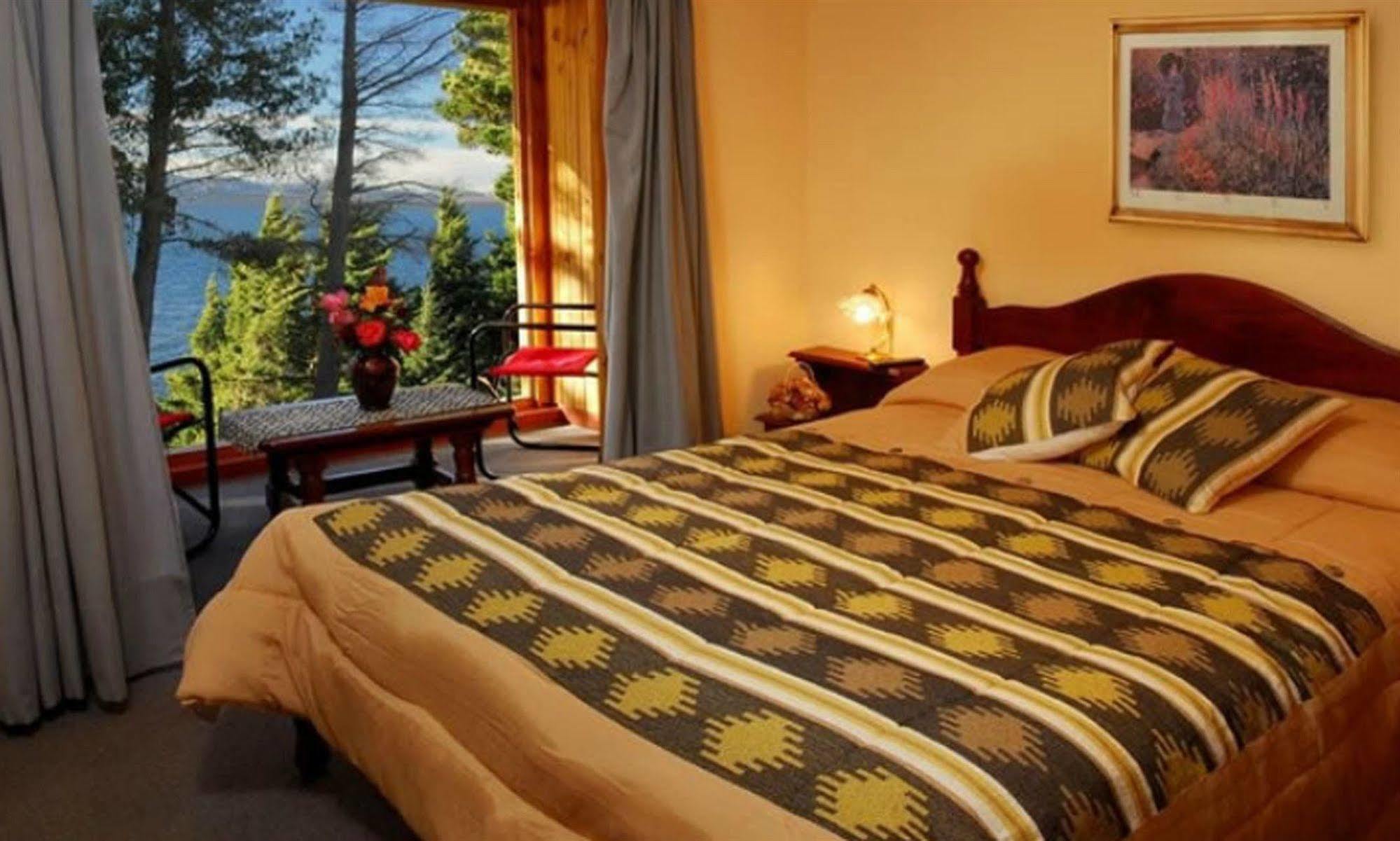 Lejano Nahuel Hotel San Carlos de Bariloche Eksteriør billede