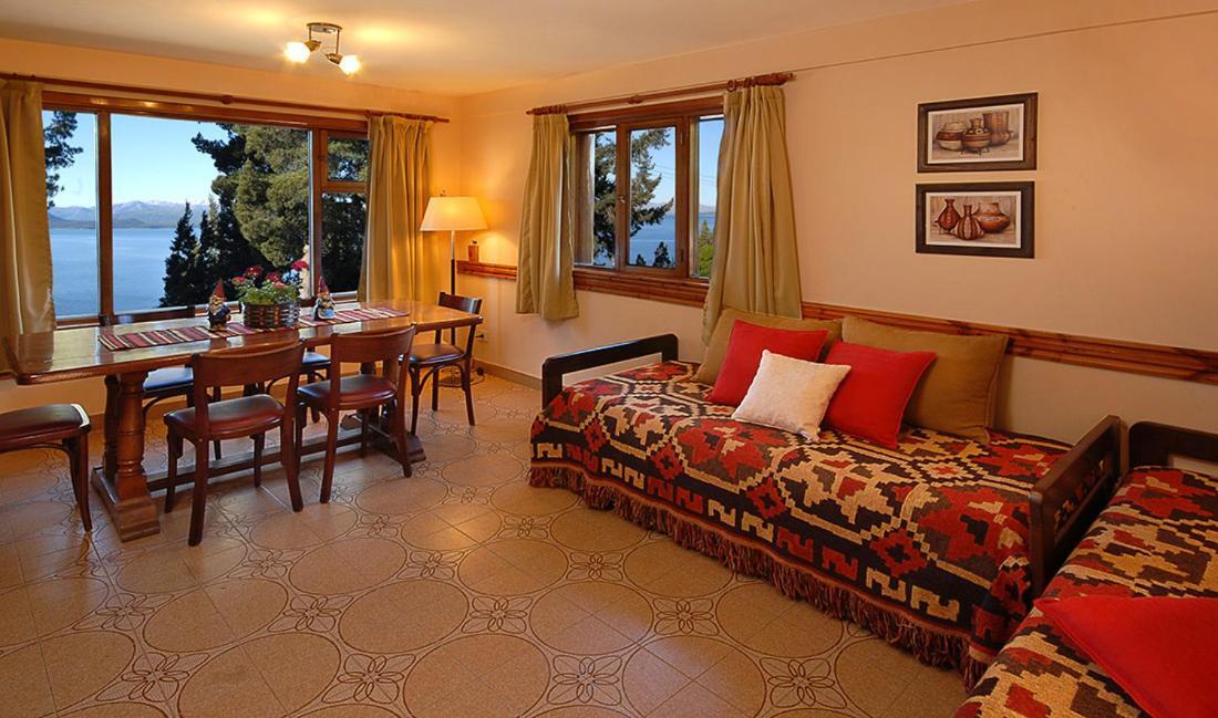 Lejano Nahuel Hotel San Carlos de Bariloche Eksteriør billede